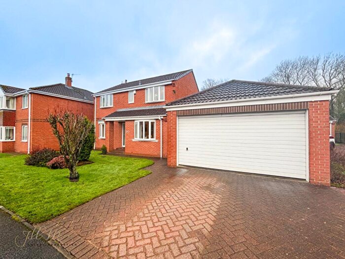 4 Bedroom Detached House For Sale In Breamish Drive, Rickleton, Washington, Tyne And Wear, NE38