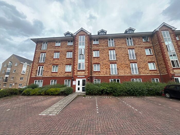 2 Bedroom Flat To Rent In Henry Bird Way, Northampton, NN4
