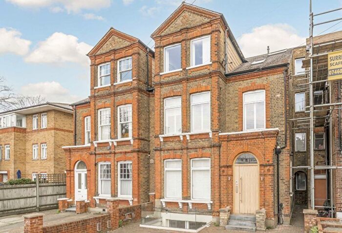 1 Bedroom Studio To Rent In Eardley Road, London, SW16