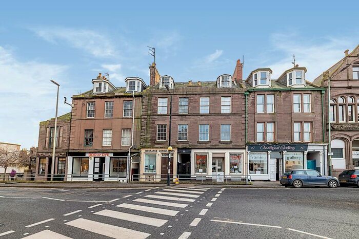 1 Bedroom Flat To Rent In Castle Place, Montrose, Angus, DD10