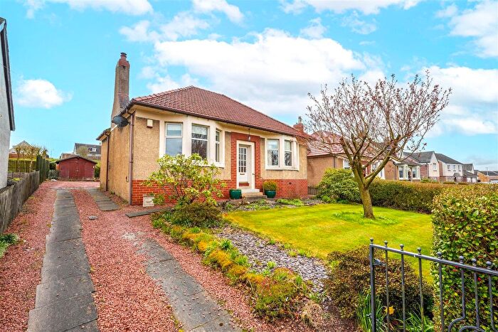 3 Bedroom Detached Bungalow For Sale In Wilton Road, Carluke, ML8