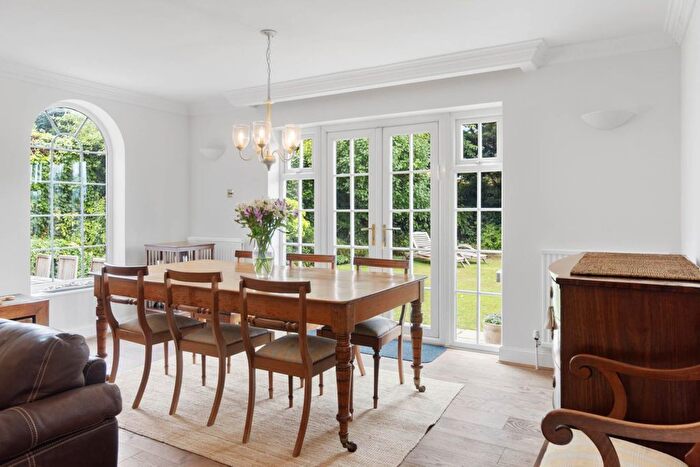 4 Bedroom Detached House For Sale In Belmor, Elstree, WD6