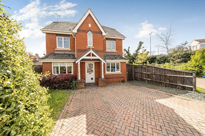 4 Bedroom Detached House For Sale In Nightingale Walk, Windsor, Berkshire, SL4