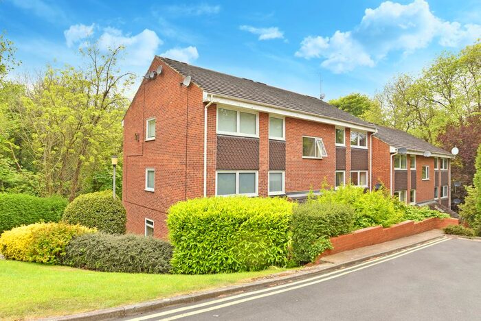 2 Bedroom Flat To Rent In Coppice Beck Court, Harrogate, HG1