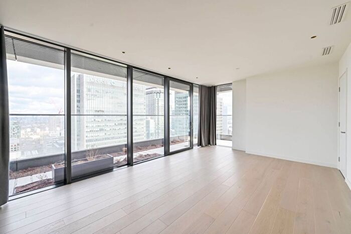 2 Bedroom Flat For Sale In Bagshaw Building, Canary Wharf, London, E14