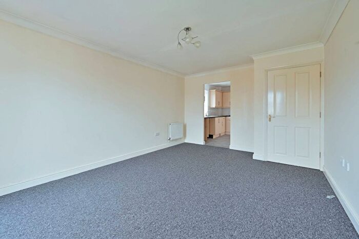 2 Bedroom Flat For Sale In Meadow Gate, Corbins Lane, South Harrow, Harrow, HA2