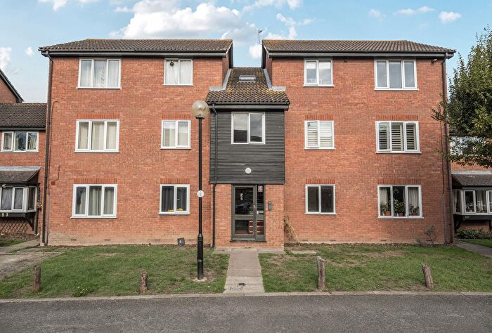 1 Bedroom Flat For Sale In Firs Close, Mitcham, CR4