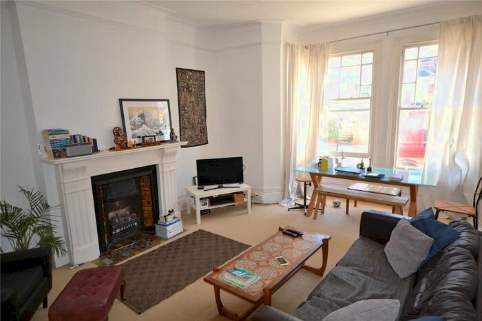 1 Bedroom Flat To Rent In Hillfield Avenue, Crouch End, N8