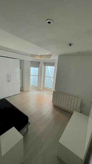 1 Bedroom Flat To Rent In Delorme Street, London, W6