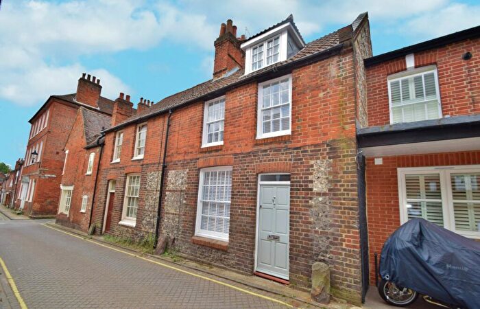 4 Bedroom Terraced House To Rent In Winchester City Centre, SO23