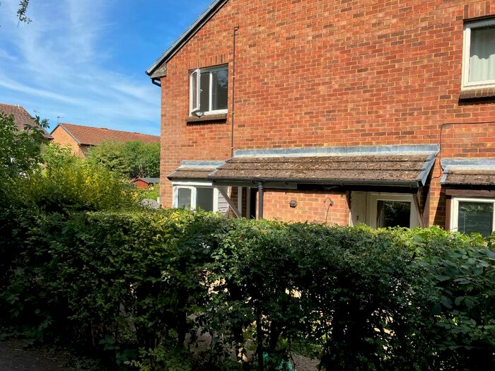 1 Bedroom Terraced House To Rent In Harness Way, St. Albans, Hertfordshire, AL4