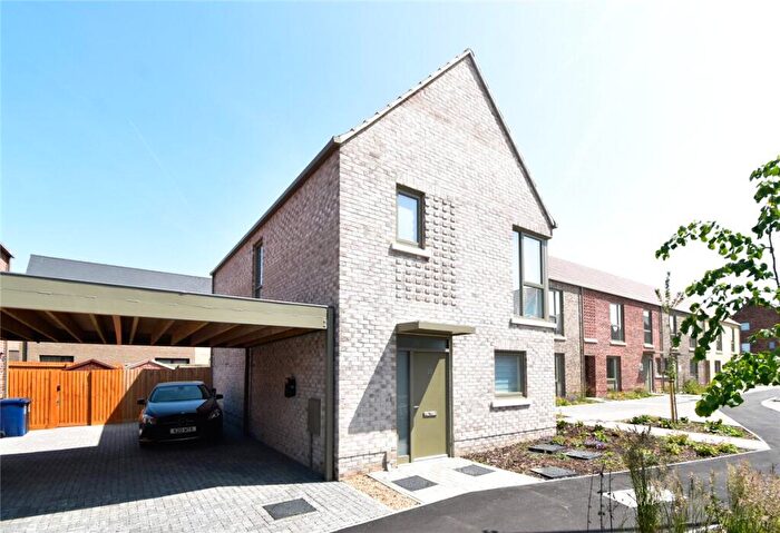 3 Bedroom Detached House To Rent In Grey Way, Cambridge, CB5