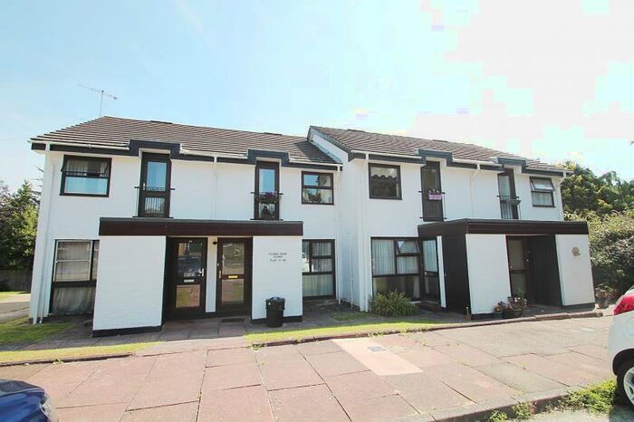 1 Bedroom Flat To Rent In Floraldene Court Findon, BN14