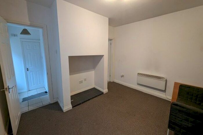 2 Bedroom Flat To Rent In Eastbank Street, Southport, PR8