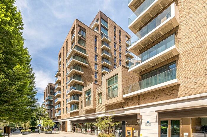 2 Bedroom Apartment To Rent In Pegler Square, Kidbrooke Village, London, SE3