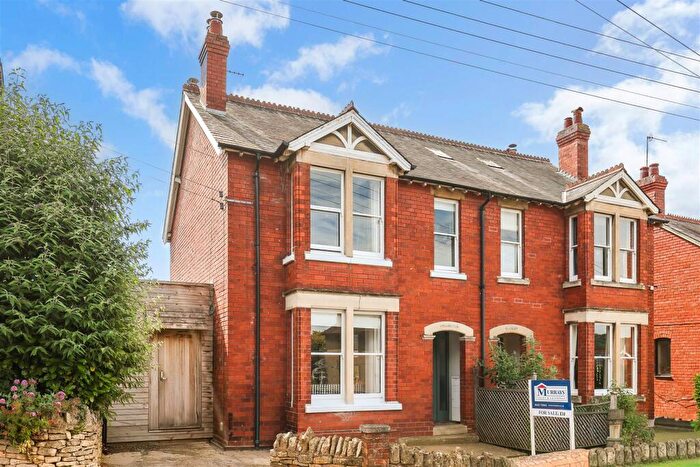 5 Bedroom House For Sale In Rodborough Hill, Stroud, GL5