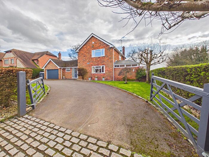 4 Bedroom Detached House For Sale In Hatches Lane, Great Kingshill, HP15