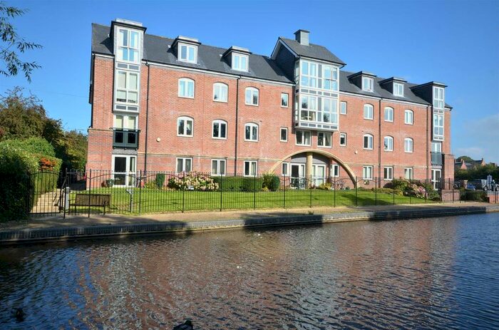 2 Bedroom Flat For Sale In Crown Street, Stone, ST15