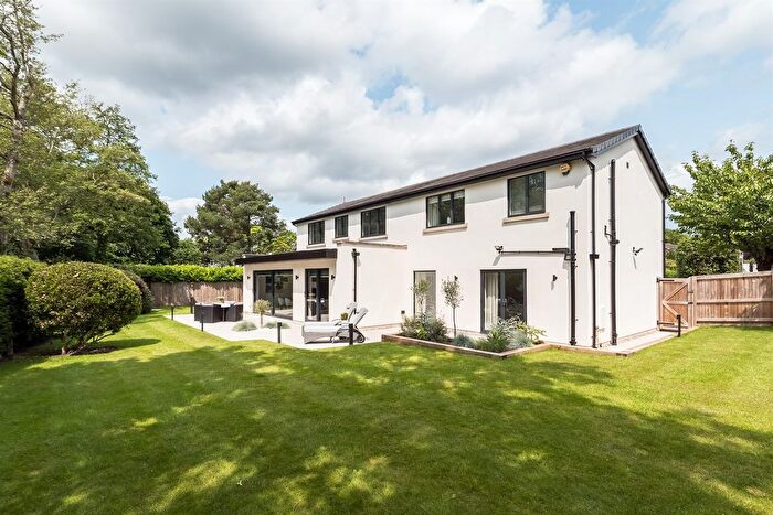 4 Bedroom Detached House For Sale In Windermere Drive, Alderley Edge, SK9