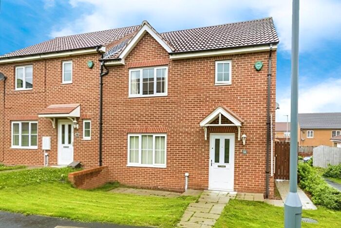 3 Bedroom End Of Terrace House For Sale In Twizell Burn Walk, Pelton Fell, Chester Le Street, Durham, DH2