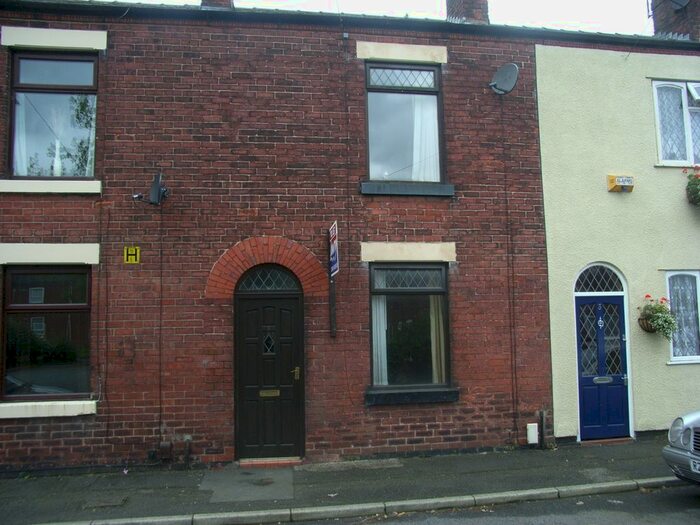 2 Bedroom Terraced House To Rent In Fitton Crescent, Clifton, M27