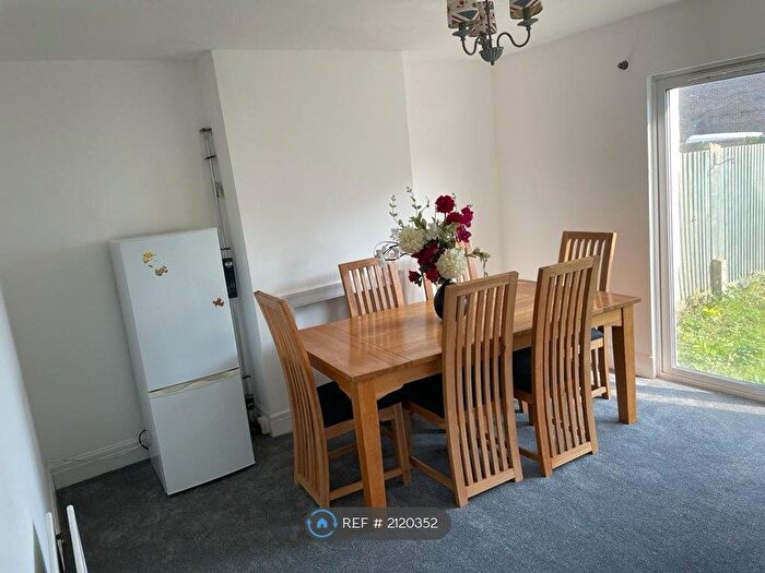 3 Bedroom Terraced House To Rent In Brighton Road, Lancing/ Shoreham, BN15