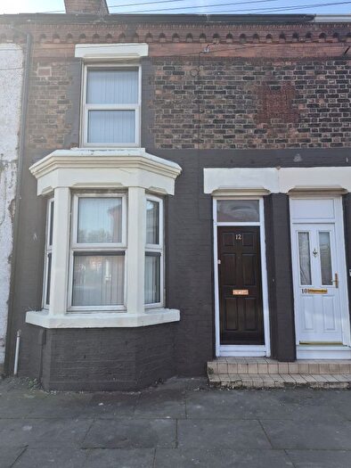 3 Bedroom Terraced House To Rent In Owen Road, Kirkdale, L4