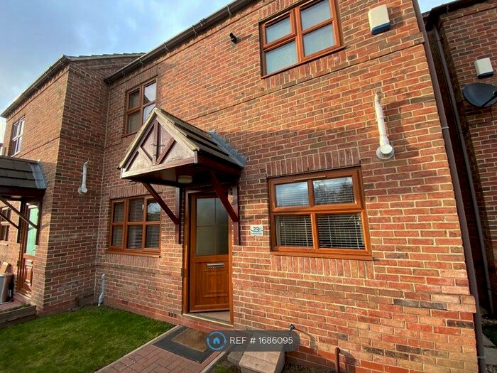1 Bedroom Flat To Rent In Paddock Way, Doncaster, DN7