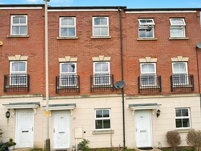 3 Bedroom Terraced House For Sale In Heritage Way, Hamilton, LE5