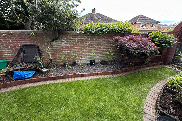 2 Bedroom Semi-Detached House For Sale In Princes Road, Southampton, SO15