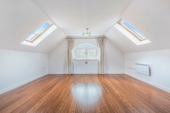 2 Bedroom Apartment To Rent In Dorchester Court, Camberley, GU15