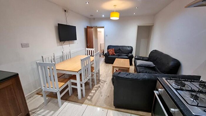 1 Bedroom Semi-Detached House To Rent In Alton Road, Birmingham, B29