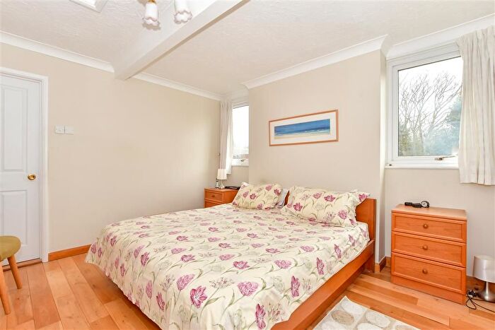 4 Bedroom Detached House For Sale In Park Crescent, Emsworth, Hampshire, PO10