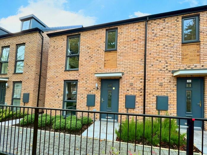 2 Bedroom House To Rent In Hope Street, Birmingham, B5