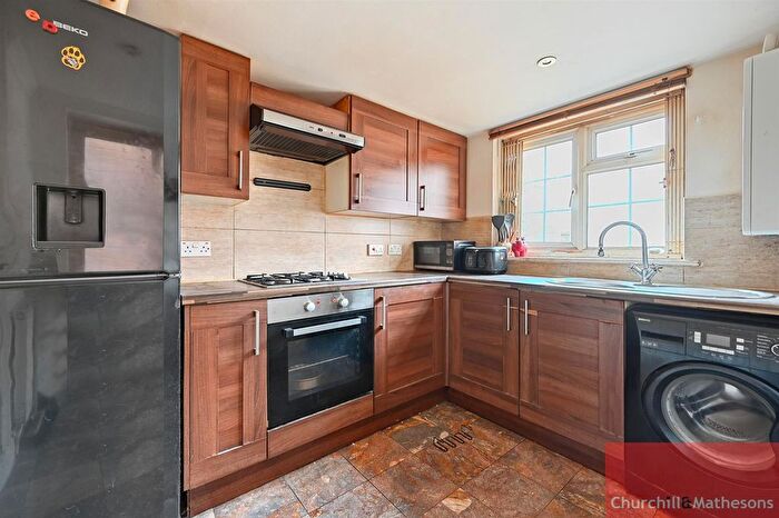 2 Bedroom Detached House To Rent In Old Oak Common Lane, London, W3