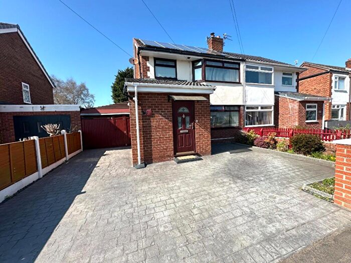 3 Bedroom Semi-Detached House For Sale In Underwood Drive, Whitby, CH65