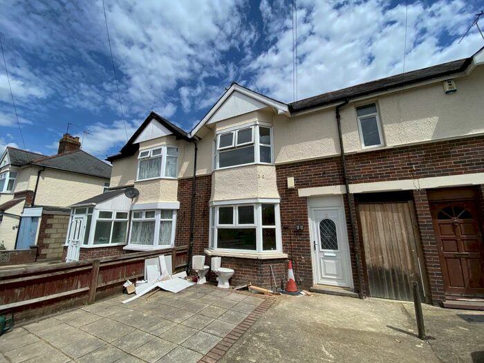 4 Bedroom Semi-Detached House To Rent In Ridgefield Road, Oxford, Hmo Ready Sharers, OX4
