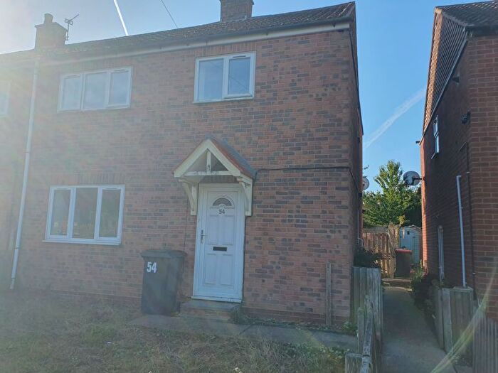 3 Bedroom Terraced House To Rent In Queens Way, Atherstone, CV9