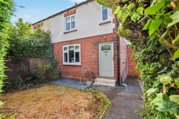 3 Bedroom Semi-Detached House For Sale In Moorlands Avenue, Ossett, West Yorkshire, WF5