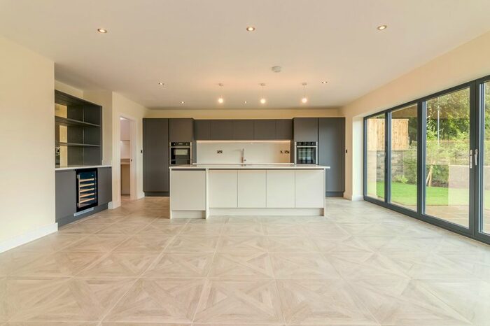 5 Bedroom Detached House For Sale In Fold Farm Lane, Netherton, Huddersfield, HD4