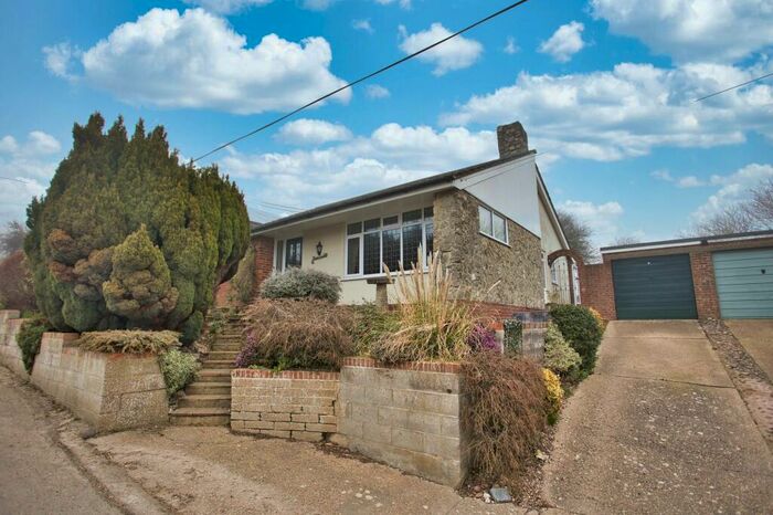 3 Bedroom Detached Bungalow For Sale In The Street, Dover, CT15