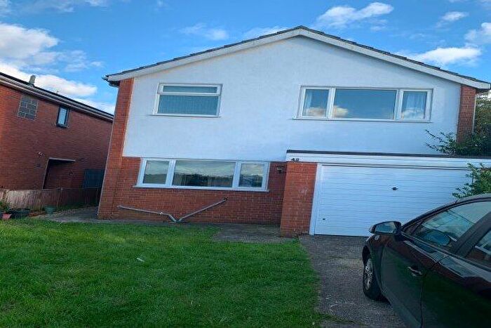 3 Bedroom Property To Rent In Adie Road, New Romney, TN28