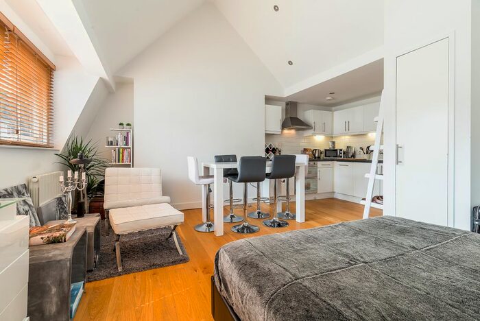 Studio To Rent In Berwick Street, London, W1F