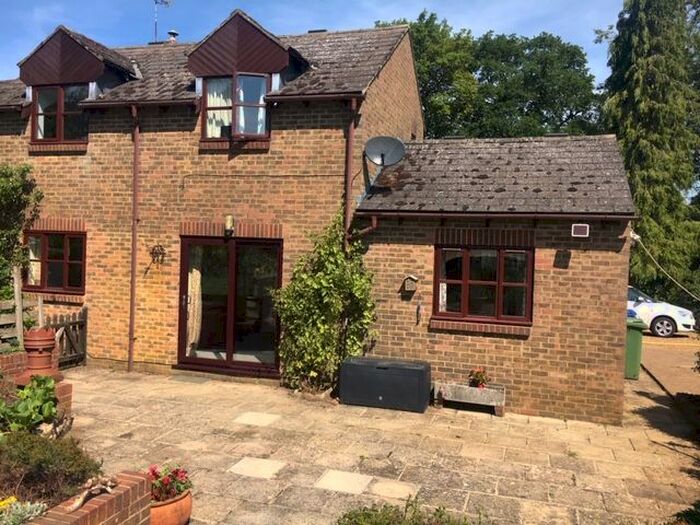 1 Bedroom Flat To Rent In Sulgrave Road, Culworth, OX17