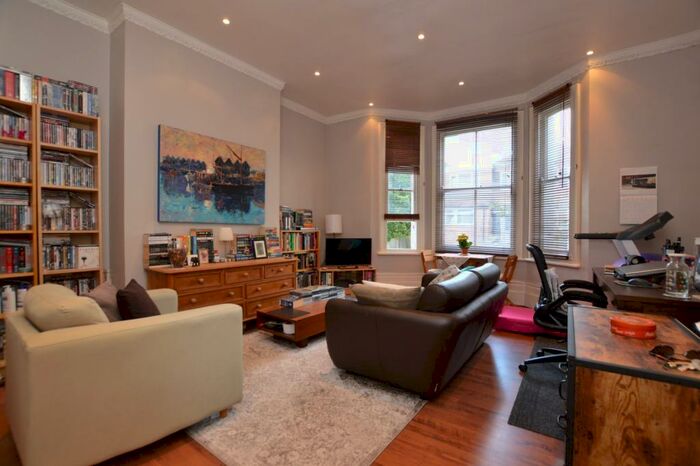 1 Bedroom Flat To Rent In Essex Grove Crystal Palace, SE19
