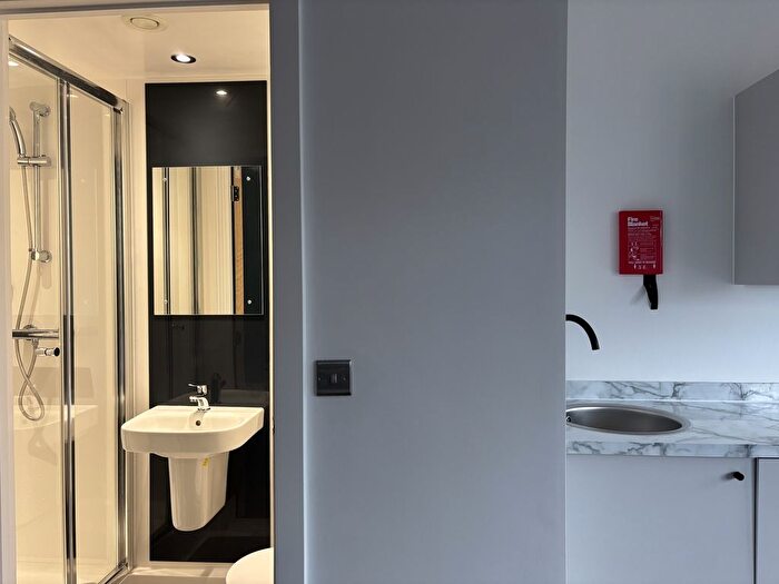 1 Bedroom Flat To Rent In Corn Street, Bristol, BS1
