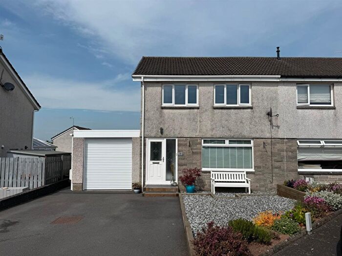 3 Bedroom Semi-Detached House For Sale In Beeches Avenue, Cargenbridge, Dumfries, DG2