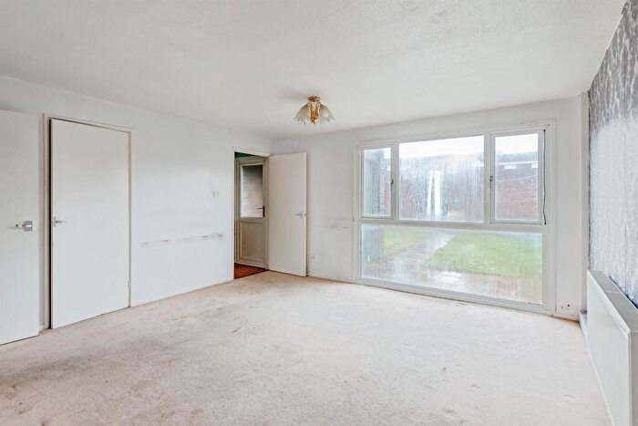 3 Bedroom Terraced House For Sale In Apsley Court, Crawley, RH11