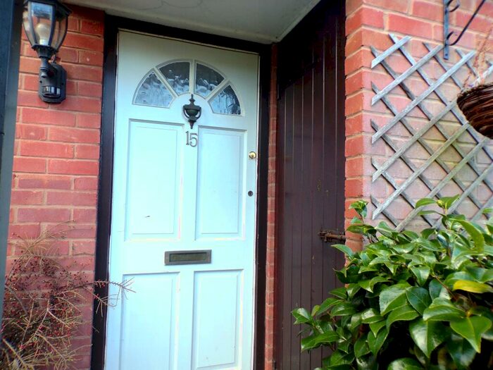 2 Bedroom House To Rent In Dobbs Mill Close, Birmingham, B29