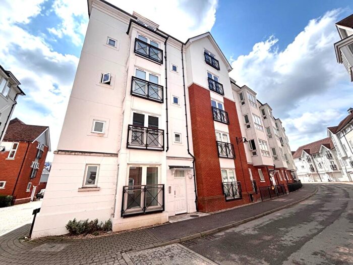 1 Bedroom Flat To Rent In Creine Mill Lane North, Canterbury, Kent, CT1
